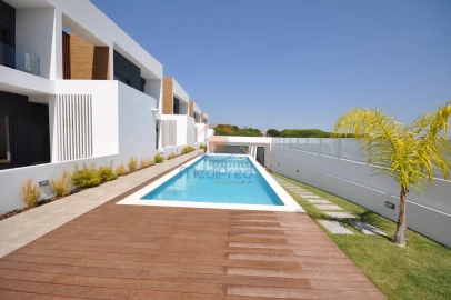 Moradia T4 para Venda em Loures