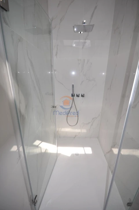 Moradia T4 para Venda em Loures