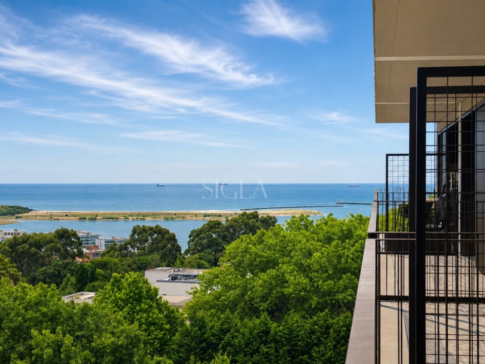 Apartamento T3 para Venda em Santa Marinha e São Pedro da Afurada Foto 1