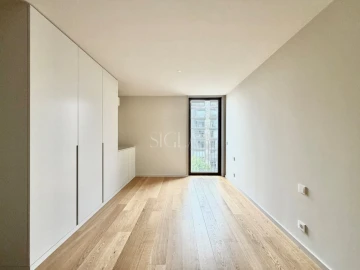 Apartamento T3 para Venda em Santa Marinha e São Pedro da Afurada