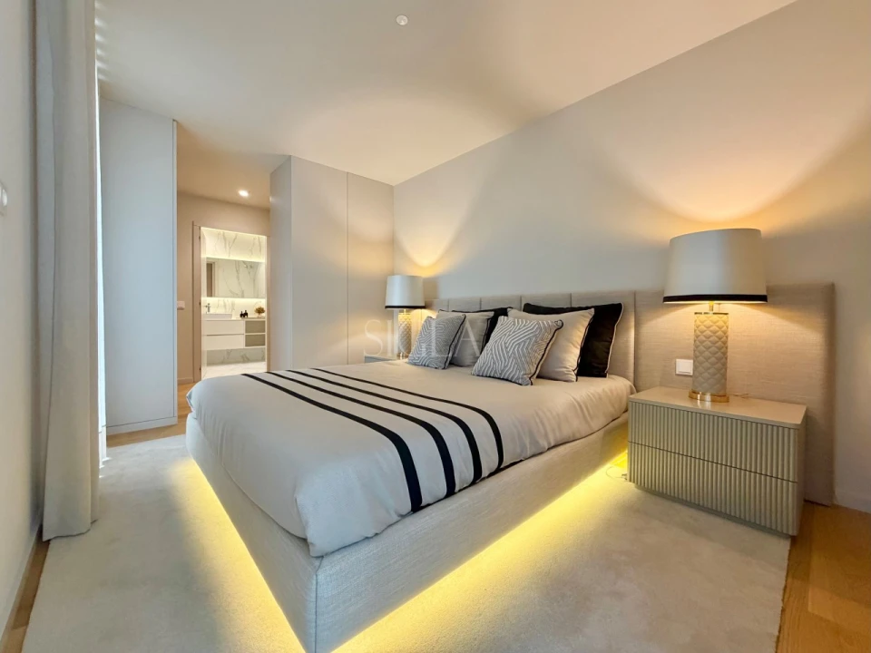 Apartamento T4 para Venda em Santa Marinha e São Pedro da Afurada Foto 19