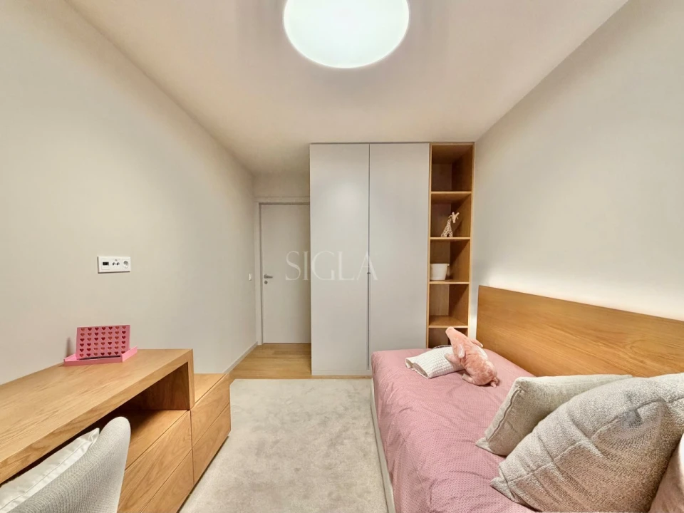 Apartamento T4 para Venda em Santa Marinha e São Pedro da Afurada Foto 28