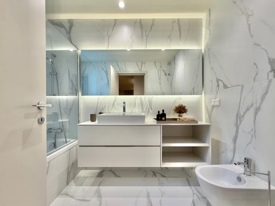 Apartamento T4 para Venda em Santa Marinha e São Pedro da Afurada Foto 33
