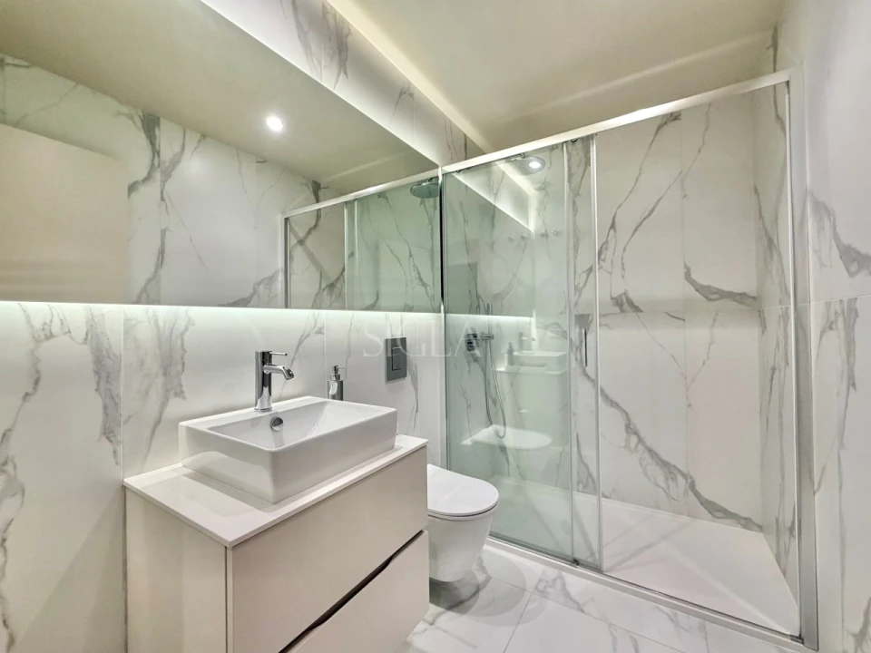 Apartamento T4 para Venda em Santa Marinha e São Pedro da Afurada Foto 36