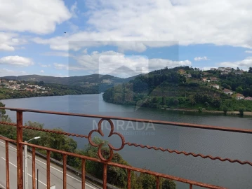 Moradia T5 para Venda em Rio Mau