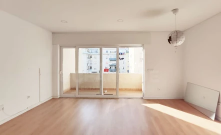 Apartamento T1 para Arrendamento em Oeiras e São Julião da Barra, Paço de Arcos e Caxias