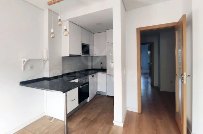 Apartamento T1 para Arrendamento em Oeiras e São Julião da Barra, Paço de Arcos e Caxias