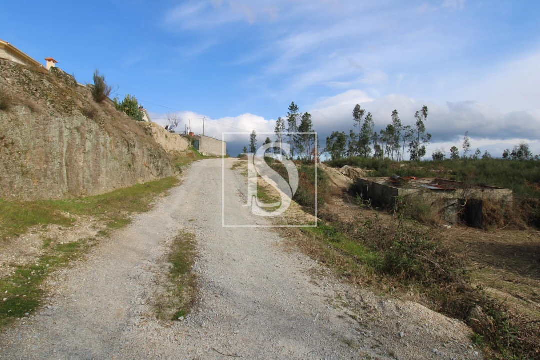 Terreno para Venda em Salvador do Monte Foto 8