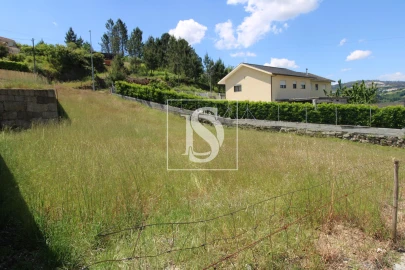 Terreno para Venda em Amarante (São Gonçalo), Madalena, Cepelos e Gatão