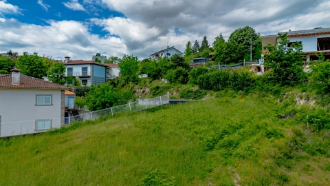 Terreno para Venda em Lomba