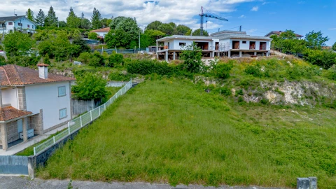 Terreno para Venda em Lomba