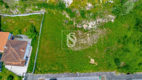 Terreno para Venda em Lomba