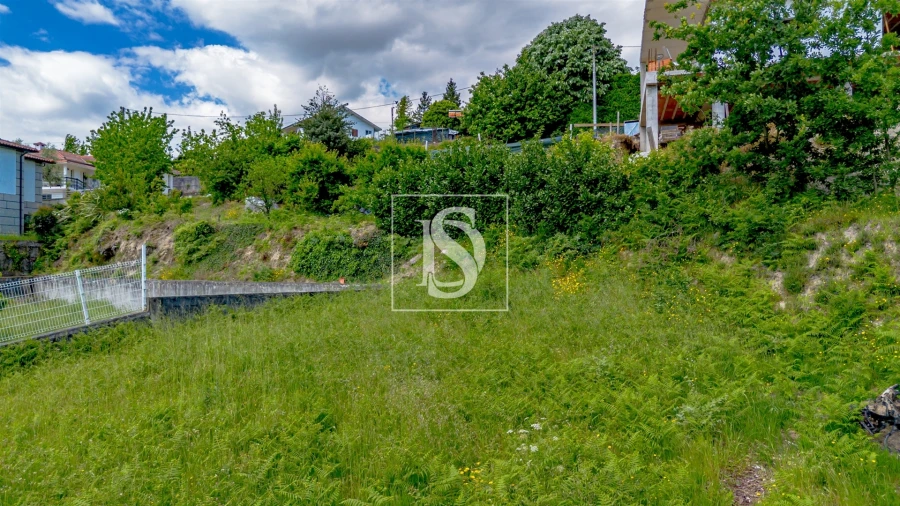 Terreno para Venda em Lomba Foto 3