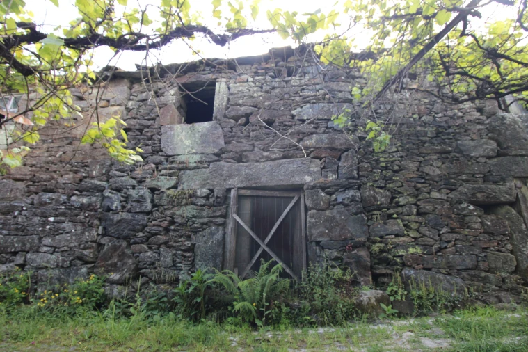 Moradia T2 para Venda em Rebordelo Foto 5