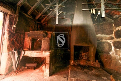 Moradia T1 para Venda em Gouveia (São Simão)