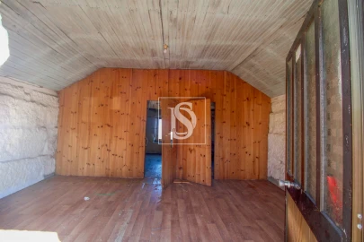 Moradia T1 para Venda em Gouveia (São Simão)