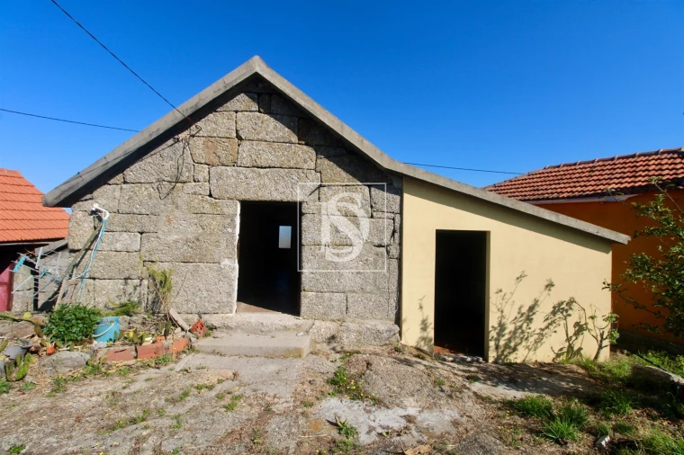 Moradia T1 para Venda em Gouveia (São Simão) Foto 33