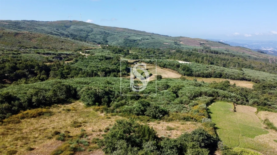 Moradia T1 para Venda em Gouveia (São Simão) Foto 10