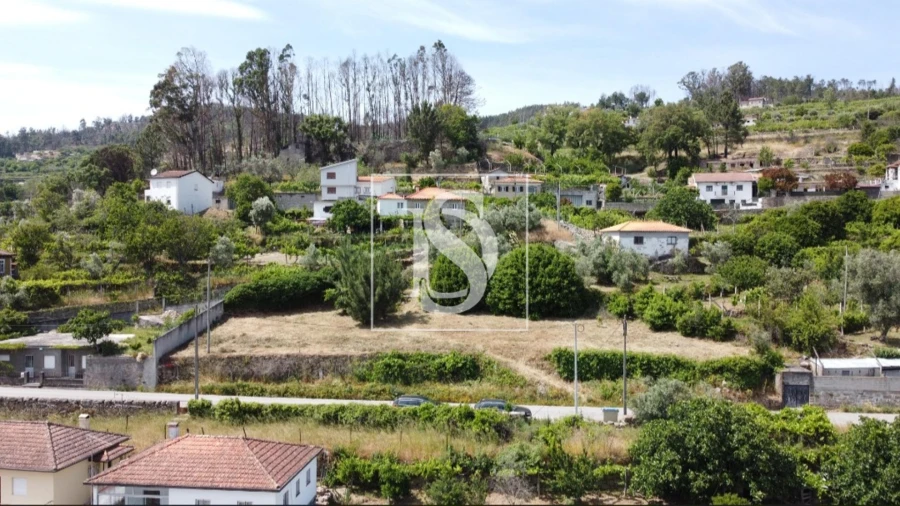 Terreno para Venda em Ancede e Ribadouro Foto 6