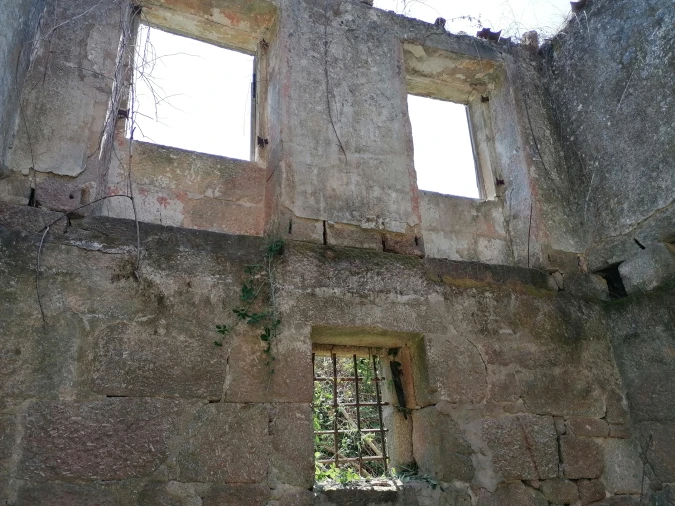 Quinta T0 para Venda em Penhalonga e Paços de Gaiolo Foto 11
