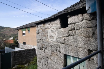 Moradia T2 para Venda em Aboadela, Sanche e Várzea