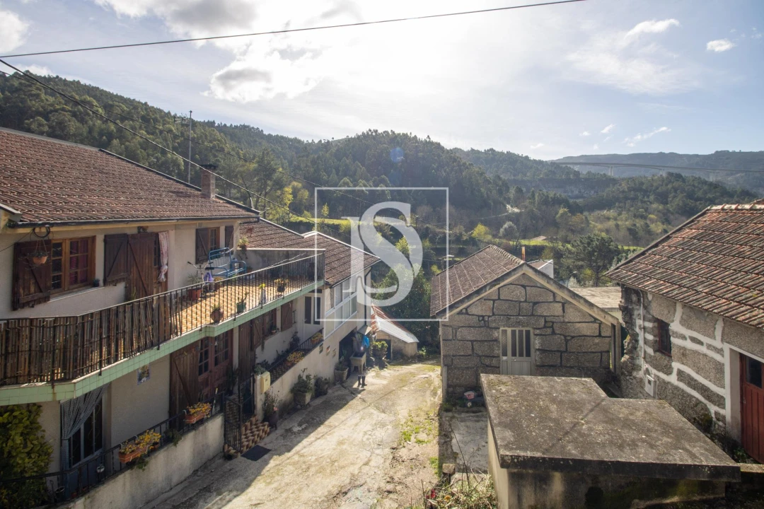 Moradia T2 para Venda em Aboadela, Sanche e Várzea Foto 17