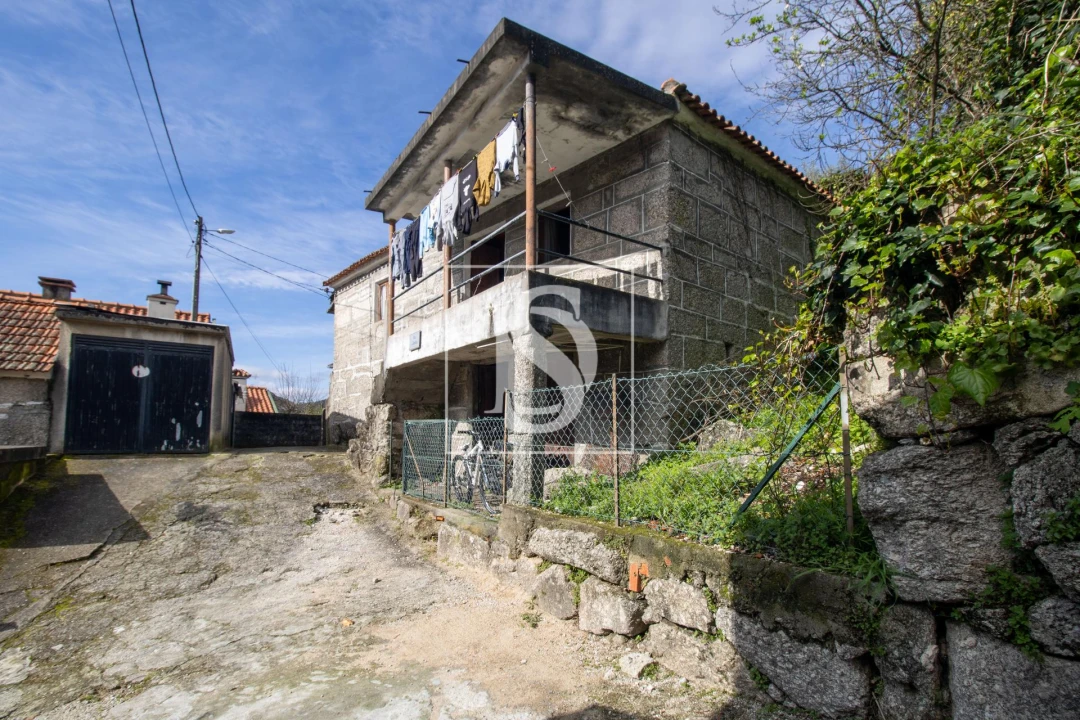 Moradia T2 para Venda em Aboadela, Sanche e Várzea Foto 1