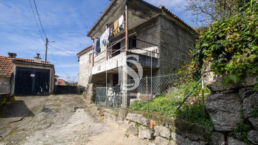 Moradia T2 para Venda em Aboadela, Sanche e Várzea