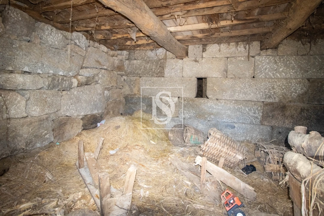 Quinta T0 para Venda em Gestaço Foto 30