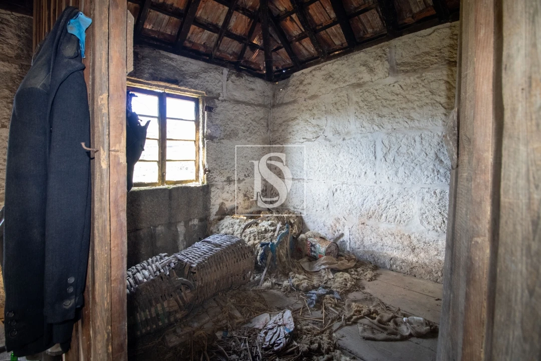 Quinta T0 para Venda em Gestaço Foto 19