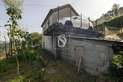 Moradia T1 para Venda em Rebordelo