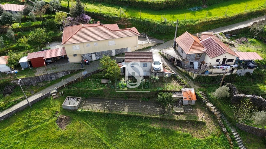 Moradia T1 para Venda em Rebordelo