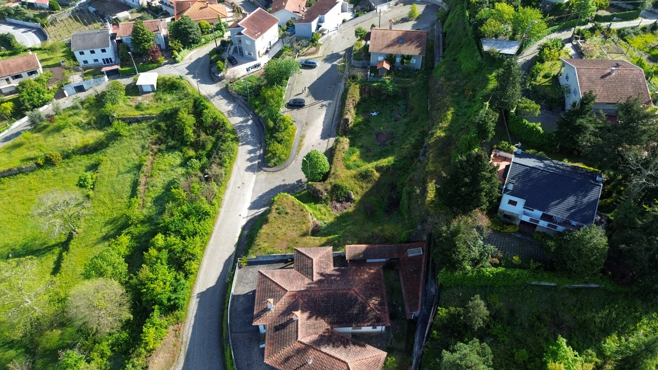 Terreno para Venda em Amarante (São Gonçalo), Madalena, Cepelos e Gatão Foto 2