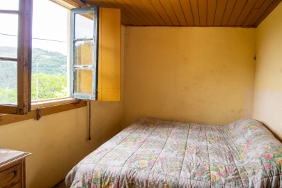 Moradia T2 para Venda em Bustelo, Carneiro e Carvalho de Rei