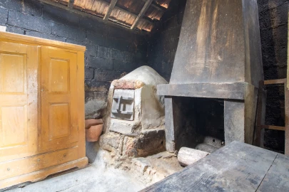 Moradia T2 para Venda em Bustelo, Carneiro e Carvalho de Rei