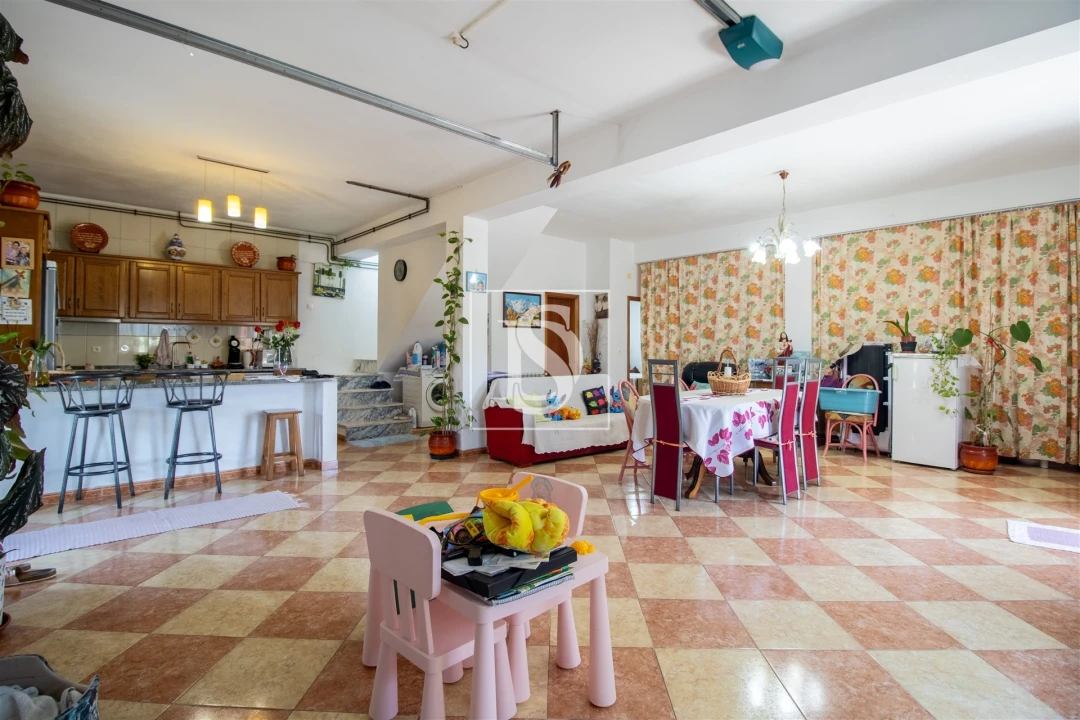 Moradia T4 para Venda em Teixeira e Teixeiró Foto 19