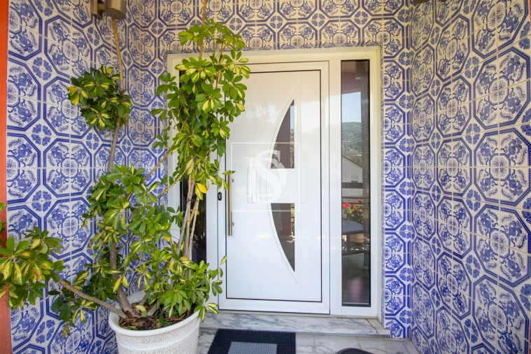 Moradia T4 para Venda em Teixeira e Teixeiró Foto 5