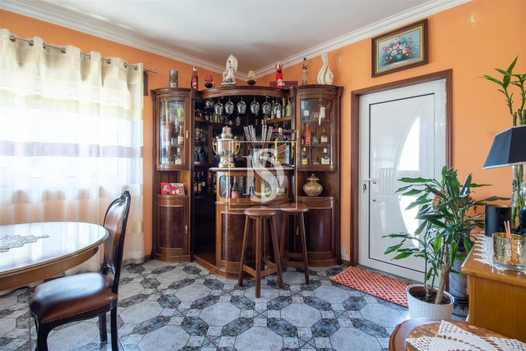 Moradia T4 para Venda em Teixeira e Teixeiró Foto 10