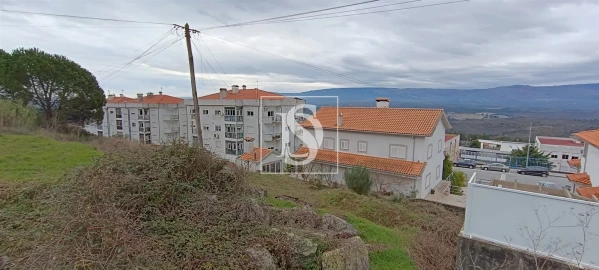 Terreno para Venda em Algodres
