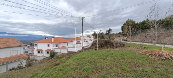 Terreno para Venda em Algodres