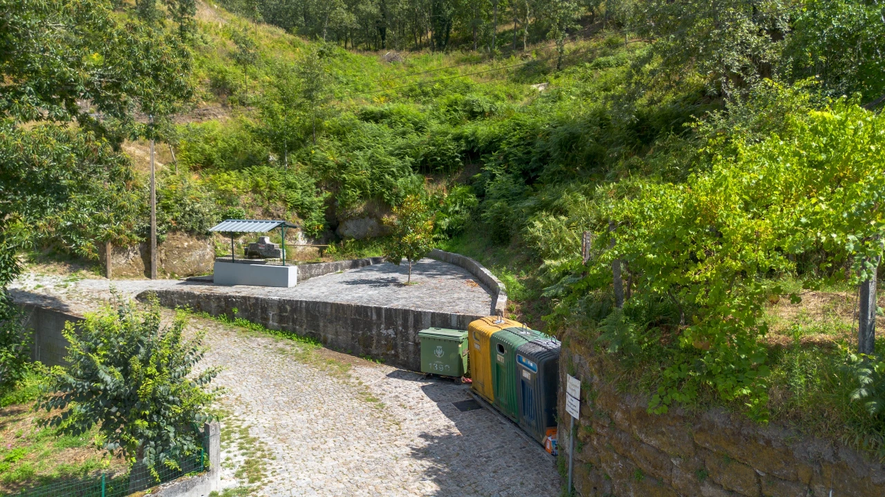 Terreno para Venda em Jazente Foto 14
