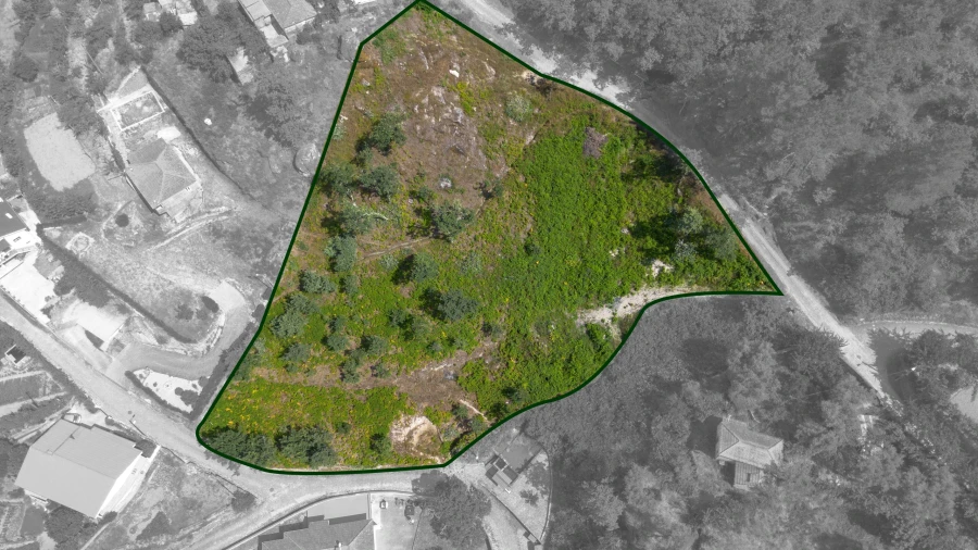 Terreno para Venda em Jazente Foto 2