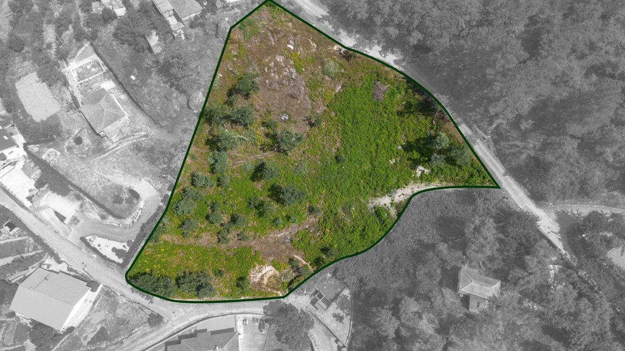 Terreno para Venda em Jazente Foto 2