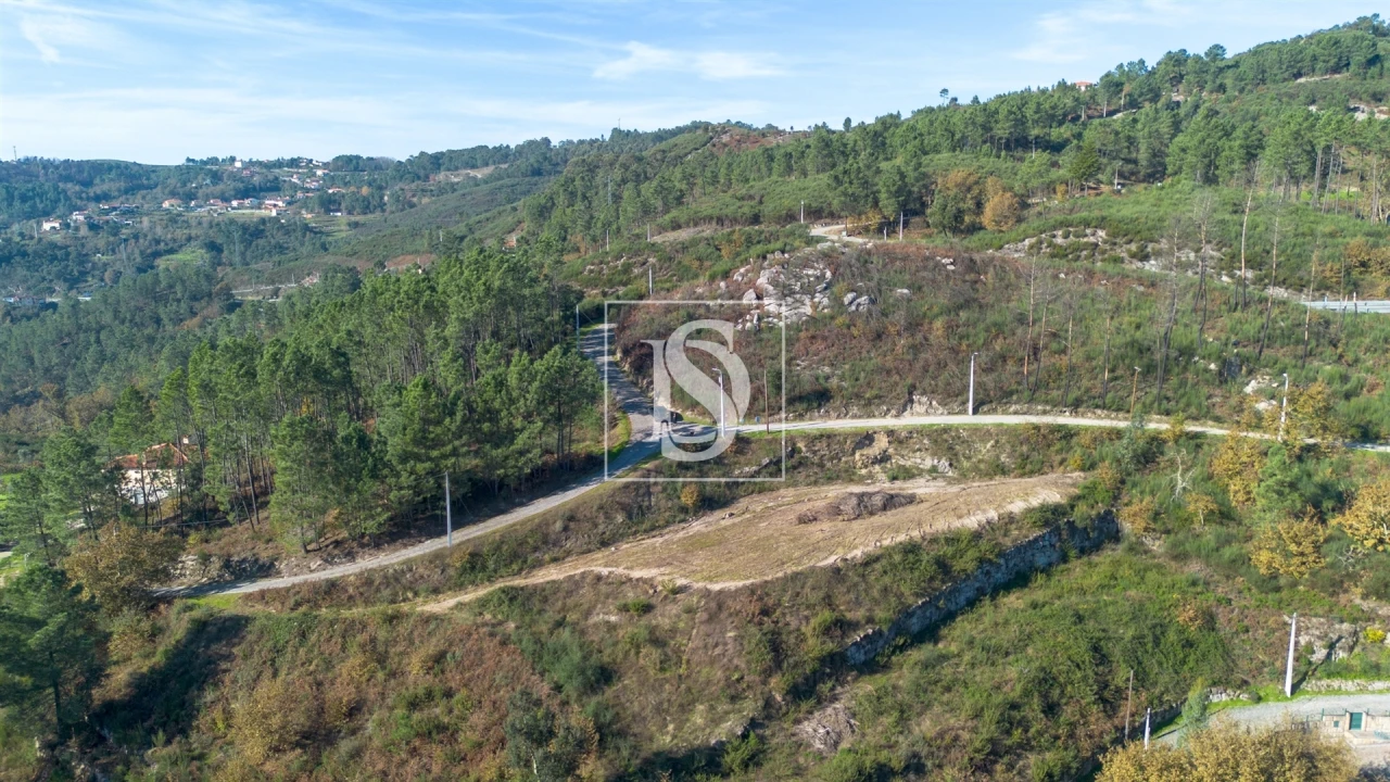 Terreno para Venda em Gondar Foto 15