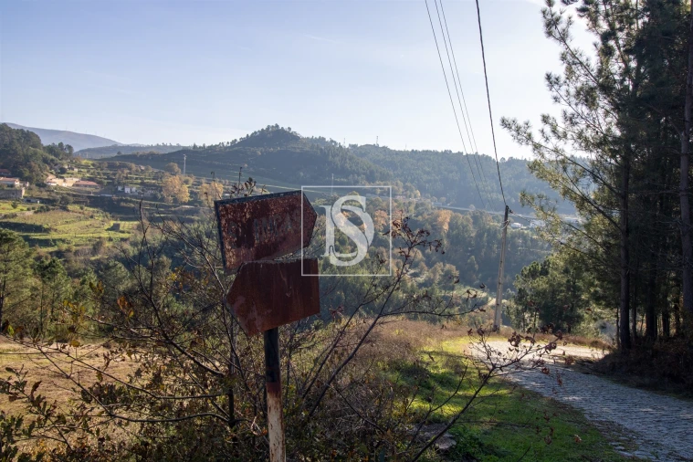 Terreno para Venda em Gondar Foto 5