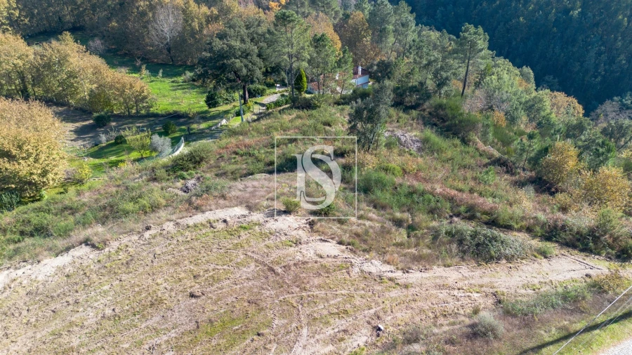 Terreno para Venda em Gondar Foto 11