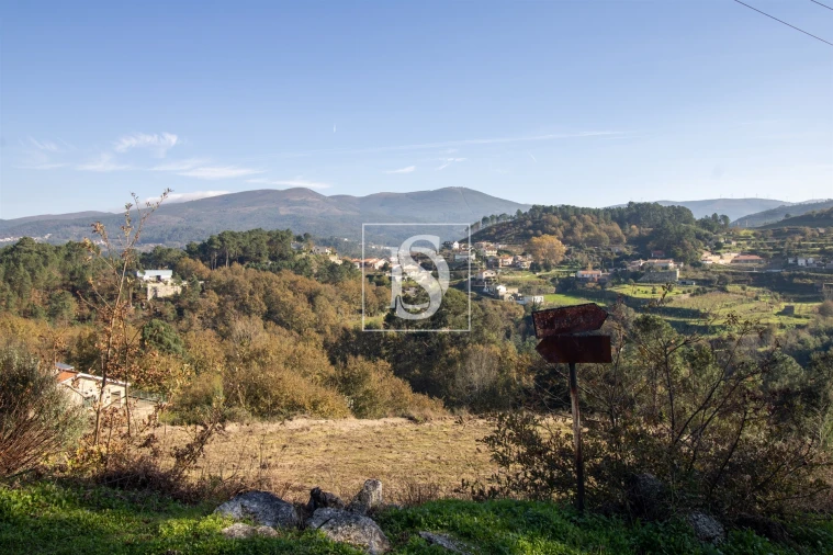 Terreno para Venda em Gondar Foto 6
