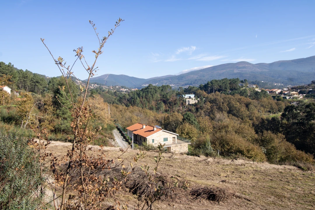 Terreno para Venda em Gondar Foto 27