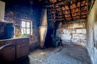 Moradia T1 para Venda em Loivos do Monte