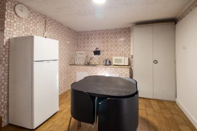 Moradia T0 para Venda em Sobrosa